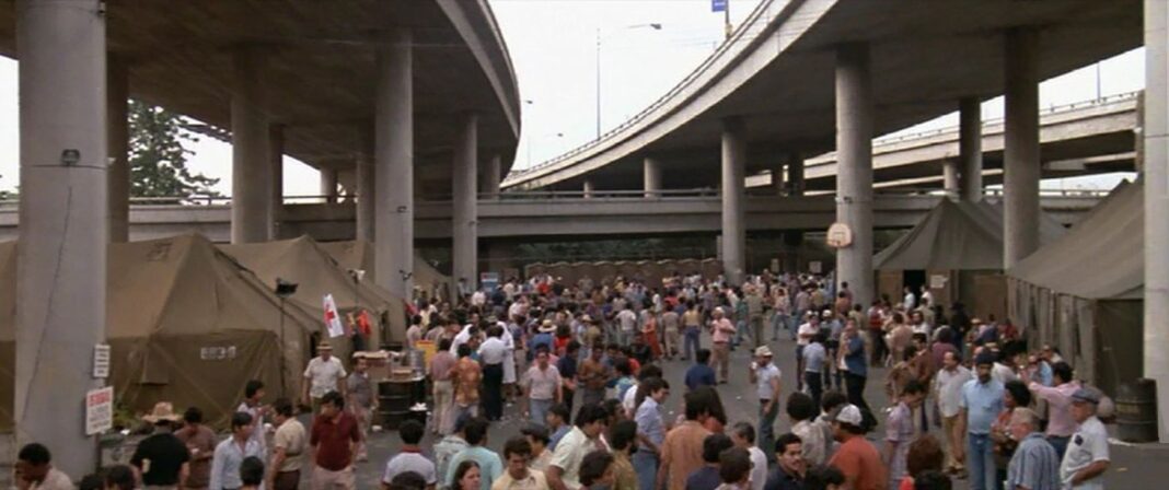 Migrants under the Anzalduas International Bridge