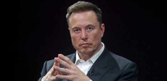 Elon Musk faces legal row in Brazil after refusal to block X accounts