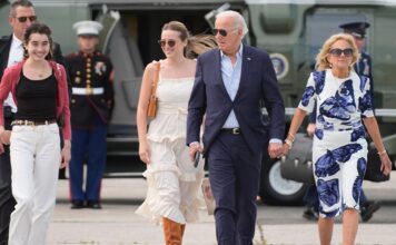 Biden attends fundraiser at NJ Gov. Murphy's home