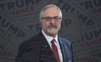 Lowell Simon Arrested For Removing Trump Campaign Signs