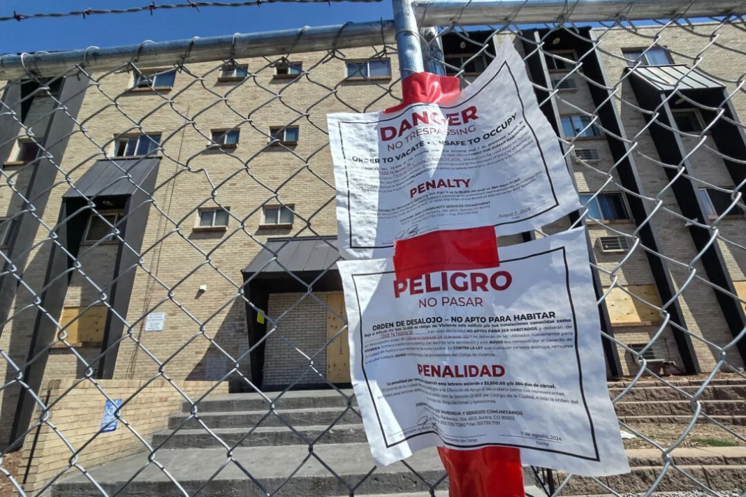 An apartment building complex on Nome Street in Aurora, Color., was shut down by the city recently over code violations. Residents say the building was a hotspot for migrant gang activity. Photo taken on Aug. 30, 2024. Allan Stein/The Epoch Times