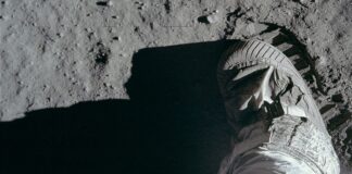 Apollo 11’s 1969 moon landing High-res Outtakes