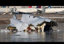 DC plane crash flight data shows conflicting altitude readings